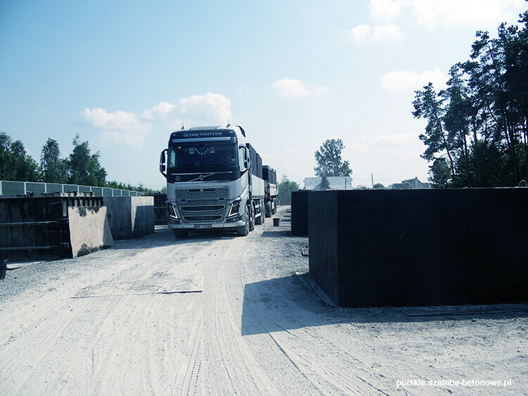 Transport szamb betonowych  w Gliwicach